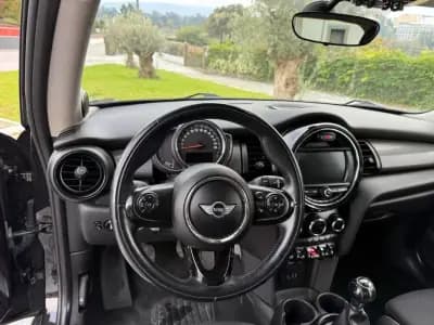 Vendo MINI 2017 - 14999 EUR, 131500 km - AUTO.MOTO.pt