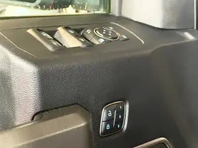 Vendo Ford F-150 2017 - 105900 EUR, 58000 km - AUTO.MOTO.pt