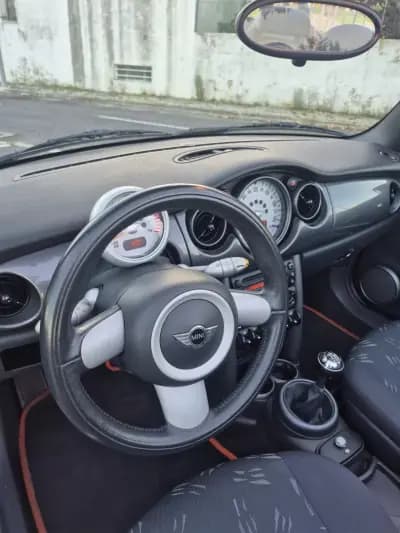 Vendo MINI One 2005 - 7950 EUR, 140750 km - AUTO.MOTO.pt