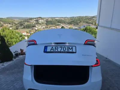 Vendo Tesla Model Y 2022 - 37000 EUR, 90000 km - AUTO.MOTO.pt