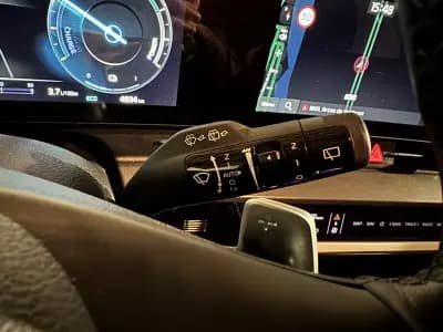 Vendo Kia Sportage 2025 - 41000 EUR, 4834 km - AUTO.MOTO.pt