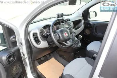 Vendo Fiat Panda 2017 - 7950 EUR, 92000 km - AUTO.MOTO.pt