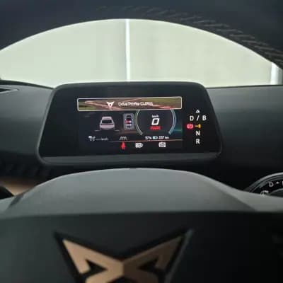 Sell Cupra Tavascan 2025 - 49850 EUR, 1828 km - AUTO.MOTO.pt