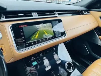 Sell Land Rover Range Rover Velar 2018 - 59999 EUR, 190000 km - AUTO.MOTO.pt