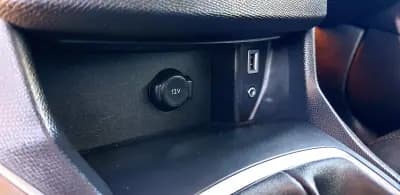 Vendo Peugeot 308 2016 - 10990 EUR, 162027 km - AUTO.MOTO.pt