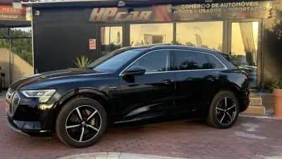 Vendo Audi e-tron 2019 - 27990 EUR, 99000 km - AUTO.MOTO.pt