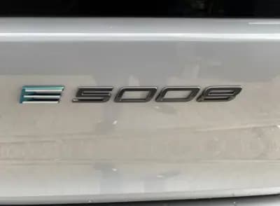 Vendo Peugeot E-5008 2024 - 40000 EUR, 12000 km - AUTO.MOTO.pt