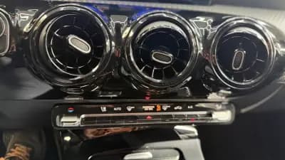 Vendo Mercedes-Benz A 200 2024 - 27500 EUR, 29000 km - AUTO.MOTO.pt