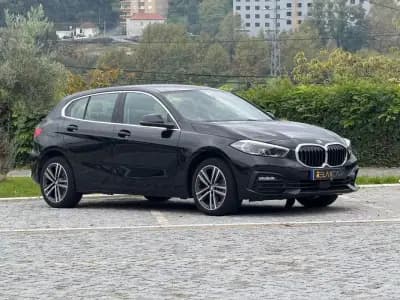 Vendo BMW 116 2023 - 23499 EUR, 87500 km - AUTO.MOTO.pt