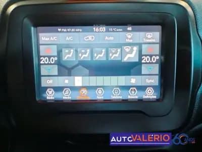 Sell Jeep Renegade 2021 - 18450 EUR, 33535 km - AUTO.MOTO.pt