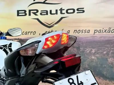 Vendo mota Suzuki Marauder 1600 2009 - 8500 EUR, 35455 km - AUTO.MOTO.pt