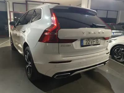 Sell Volvo XC 60 2018 - 31490 EUR, 132000 km - AUTO.MOTO.pt
