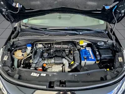 Sell Peugeot 2008 2017 - 14450 EUR, 150000 km - AUTO.MOTO.pt