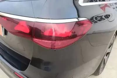 Vendo Mercedes-Benz E 220 2024 - 55980 EUR, 29555 km - AUTO.MOTO.pt