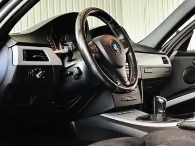 Vendo BMW 316 2010 - 14500 EUR, 225500 km - AUTO.MOTO.pt