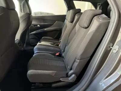 Sell Peugeot 5008 2023 - 29500 EUR, 14500 km - AUTO.MOTO.pt