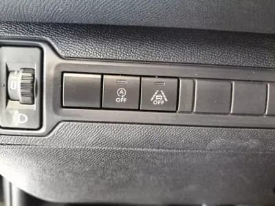 Vendo Peugeot 308 SW 2020 - 10990 EUR, 139592 km - AUTO.MOTO.pt