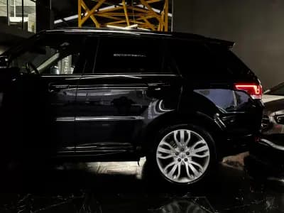 Vendo Land Rover Range Rover Sport 2015 - 34990 EUR, 186000 km - AUTO.MOTO.pt