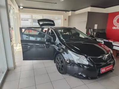 Sell Toyota Avensis SW 2009 - 9950 EUR, 243525 km - AUTO.MOTO.pt