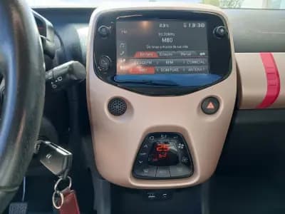 Sell Citroën C1 2018 - 8960 EUR, 70600 km - AUTO.MOTO.pt