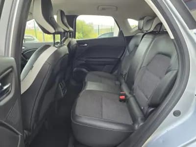 Vendo Renault Captur 2021 - 19450 EUR, 85000 km - AUTO.MOTO.pt