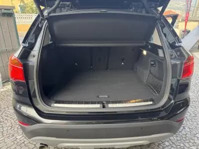 Vendo BMW X1 2019 - 23950 EUR, 113925 km - AUTO.MOTO.pt