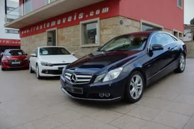 Sell Mercedes-Benz E 200 2011 - 15990 EUR, 139900 km - AUTO.MOTO.pt