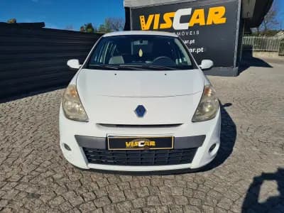 Sell Renault Clio 2011 - 6950 EUR, 249000 km - AUTO.MOTO.pt