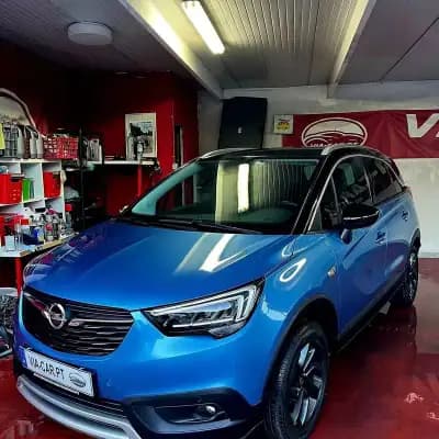 Vendo Opel Crossland X 2020 - 13350 EUR, 32238 km - AUTO.MOTO.pt