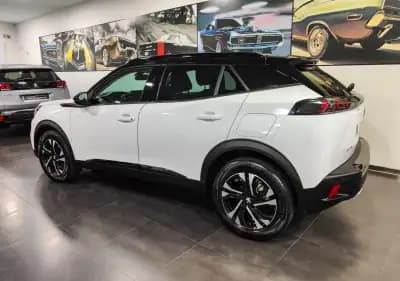 Sell Peugeot 2008 2020 - 15250 EUR, 85000 km - AUTO.MOTO.pt