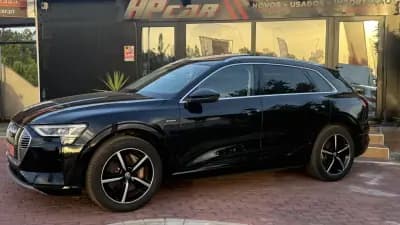 Vendo Audi e-tron 2019 - 27990 EUR, 99000 km - AUTO.MOTO.pt