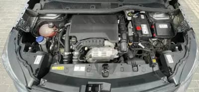 Vendo Peugeot 2008 2023 - 19750 EUR, 69580 km - AUTO.MOTO.pt