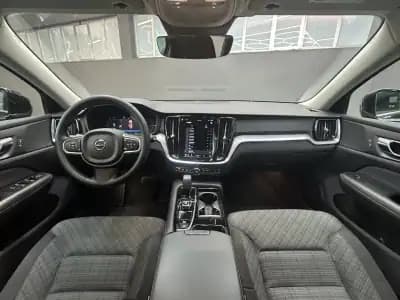 Vendo Volvo V60 2023 - 38500 EUR, 60000 km - AUTO.MOTO.pt