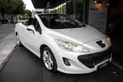 Vendo Peugeot 308 CC 2010 - 10450 EUR, 210184 km - AUTO.MOTO.pt