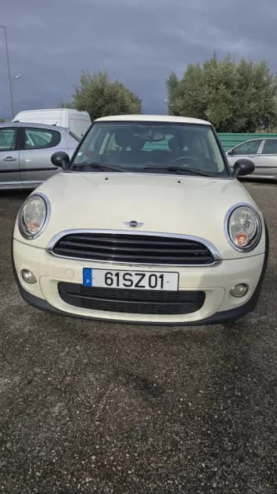 Vendo MINI 2011 - 8750 EUR, 246729 km - AUTO.MOTO.pt