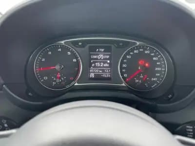 Sell Audi A1 Sportback 2018 - 15250 EUR, 85720 km - AUTO.MOTO.pt