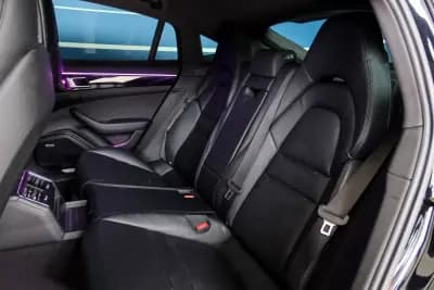 Vendo Porsche Panamera 2021 - 95000 EUR, 73819 km - AUTO.MOTO.pt