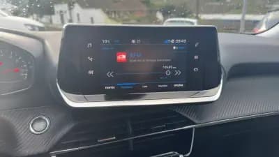 Vendo Peugeot 2008 2022 - 20900 EUR, 68000 km - AUTO.MOTO.pt