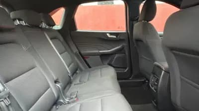 Vendo Ford Kuga 2022 - 17900 EUR, 76500 km - AUTO.MOTO.pt