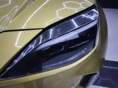 Sell Toyota Yaris Cross 2021 - 29950 EUR, 86189 km - AUTO.MOTO.pt