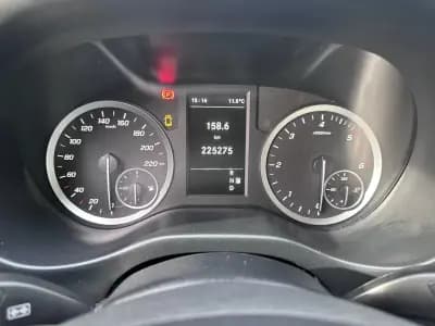 Vendo Mercedes-Benz Vito Tourer 2020 - 29900 EUR, 225000 km - AUTO.MOTO.pt