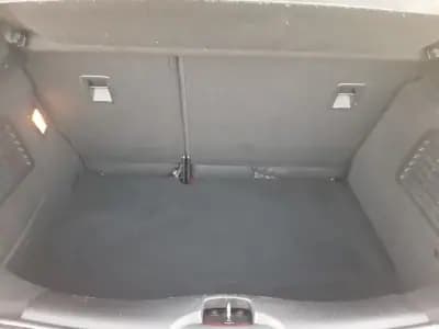 Vendo Citroën DS3 2010 - 8900 EUR, 175200 km - AUTO.MOTO.pt