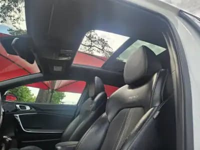 Vendo Kia ProCeed 2020 - 17400 EUR, 119400 km - AUTO.MOTO.pt