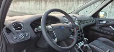 Vendo Ford S-Max 2010 - 13750 EUR, 245000 km - AUTO.MOTO.pt