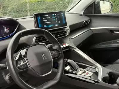 Sell Peugeot 3008 2021 - 21999 EUR, 104700 km - AUTO.MOTO.pt