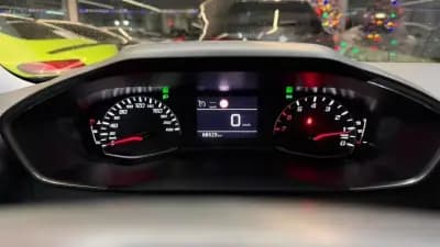 Sell Peugeot 2008 2021 - 15490 EUR, 68523 km - AUTO.MOTO.pt