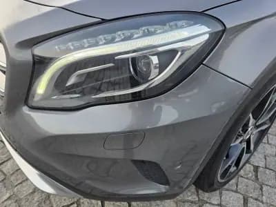 Vendo Mercedes-Benz GLA 200 2014 - 20790 EUR, 117000 km - AUTO.MOTO.pt