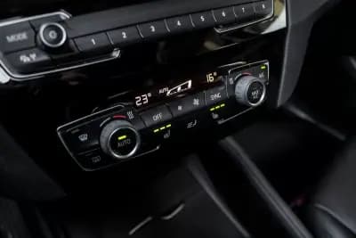 Vendo BMW X1 2021 - 22750 EUR, 130353 km - AUTO.MOTO.pt