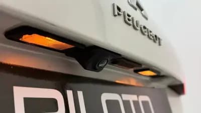 Vendo Peugeot 308 SW 2017 - 13990 EUR, 170902 km - AUTO.MOTO.pt