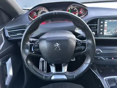 Sell Peugeot 308 SW 2015 - 12900 EUR, 140000 km - AUTO.MOTO.pt